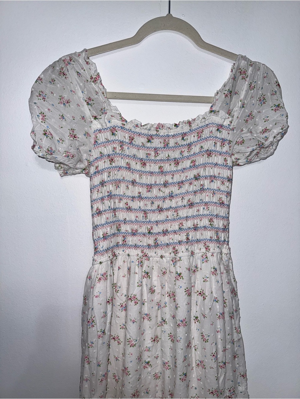 Storia white Maxi Dress with Pink Floral Print - Picture 4 of 7